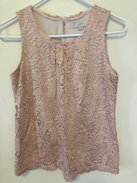7 Ann Taylor Loft tops. All sizes petite XS. - Picture 11 of 14